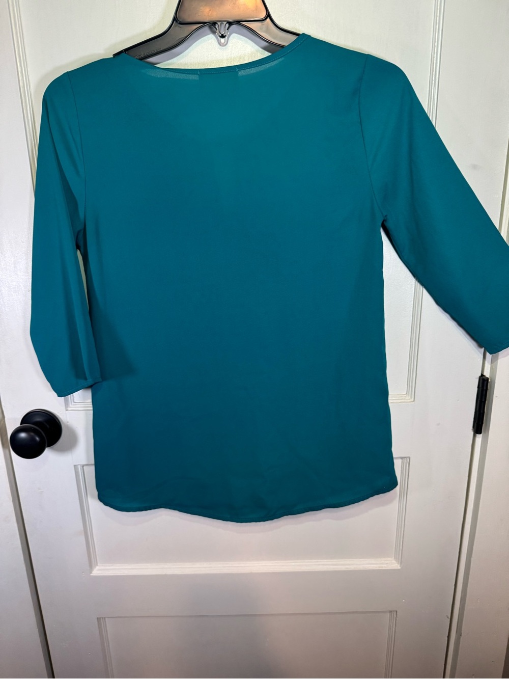 Everly Teal Keyhole Long Sleeve Top - Picture 6 of 11
